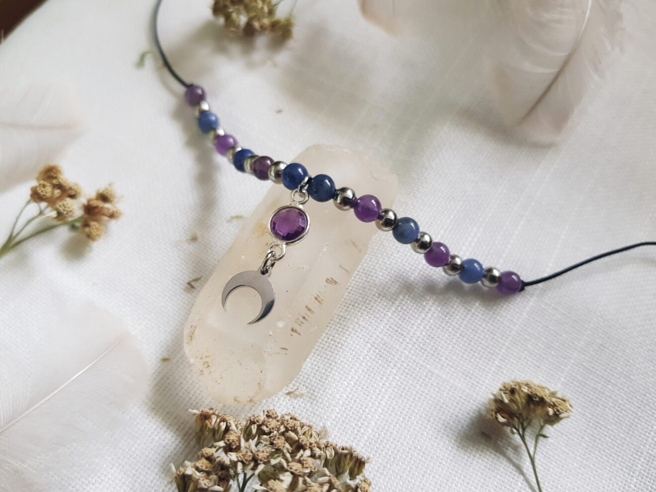 Regulowany naszyjnik "Dobra Duszka" - Ametyst, Sodalit