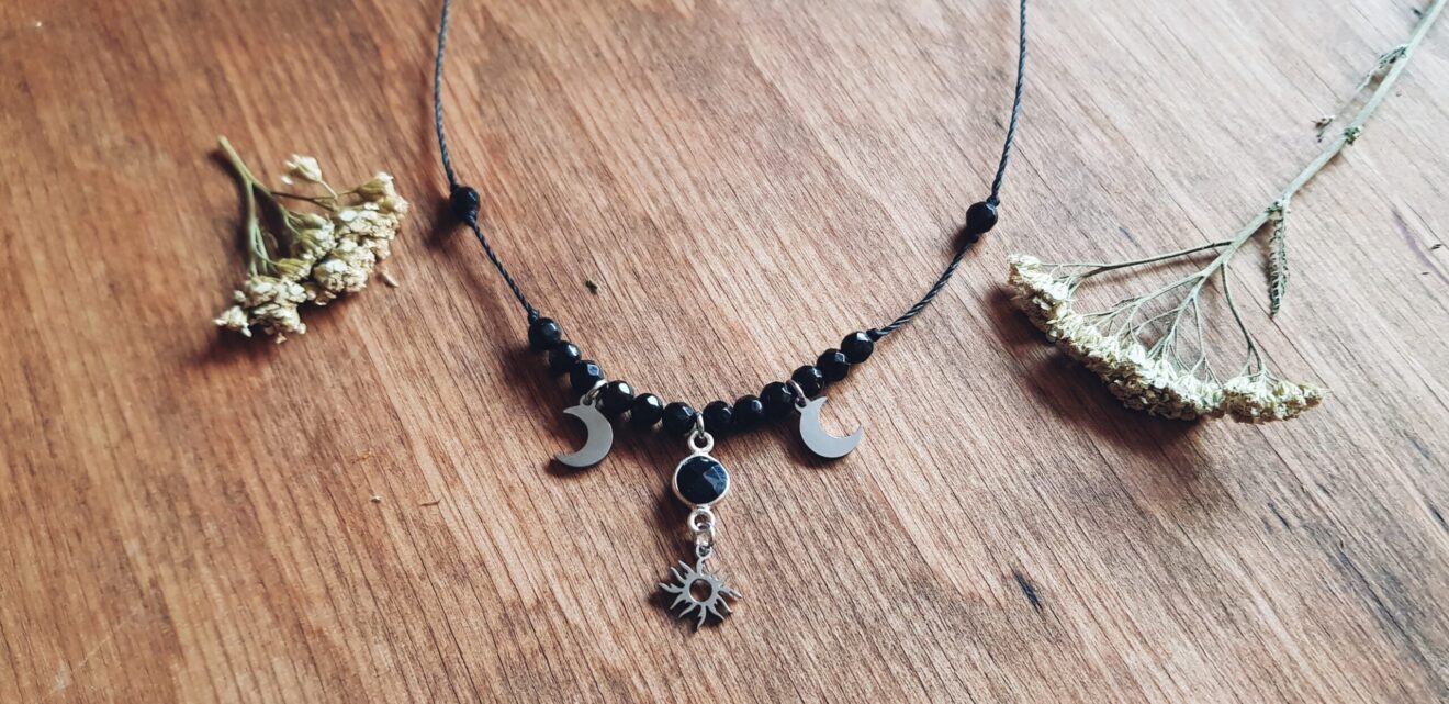 Naszyjnik "Kosmiczna Harmonia" - Onyks