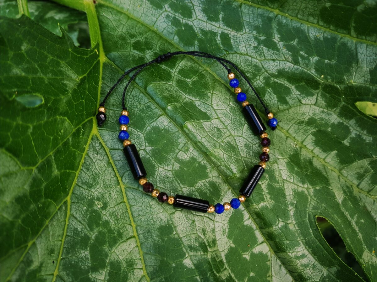 Bransoletka "Ochrona i Witalność" - Onyks, Lapis lazuli, Granat, Hematyt - obrazek 3