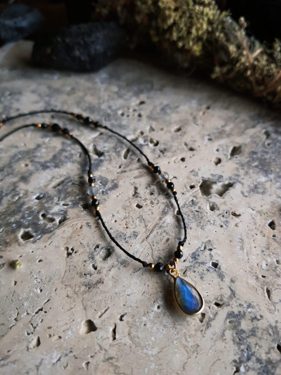 Naszyjnik "Magiczny Medalion Ochronny" - Labradoryt, Turmalin, Hematyt - obrazek 6