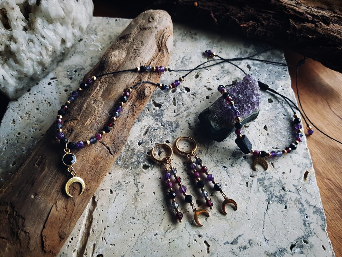 Komplet "Strażniczka z Kosmosu" - Turmalin, Iolit, Ametyst, Rubin, Granat, Onyks