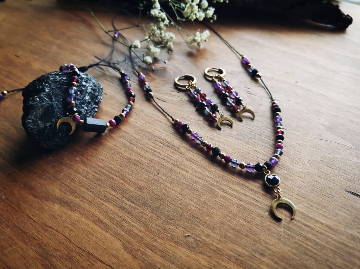 Bransoletka "Strażniczka z Kosmosu" - Turmalin, Iolit, Ametyst, Rubin, Granat, Onyks - obrazek 19