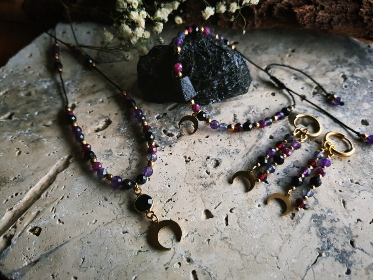 Bransoletka "Strażniczka z Kosmosu" - Turmalin, Iolit, Ametyst, Rubin, Granat, Onyks - obrazek 18