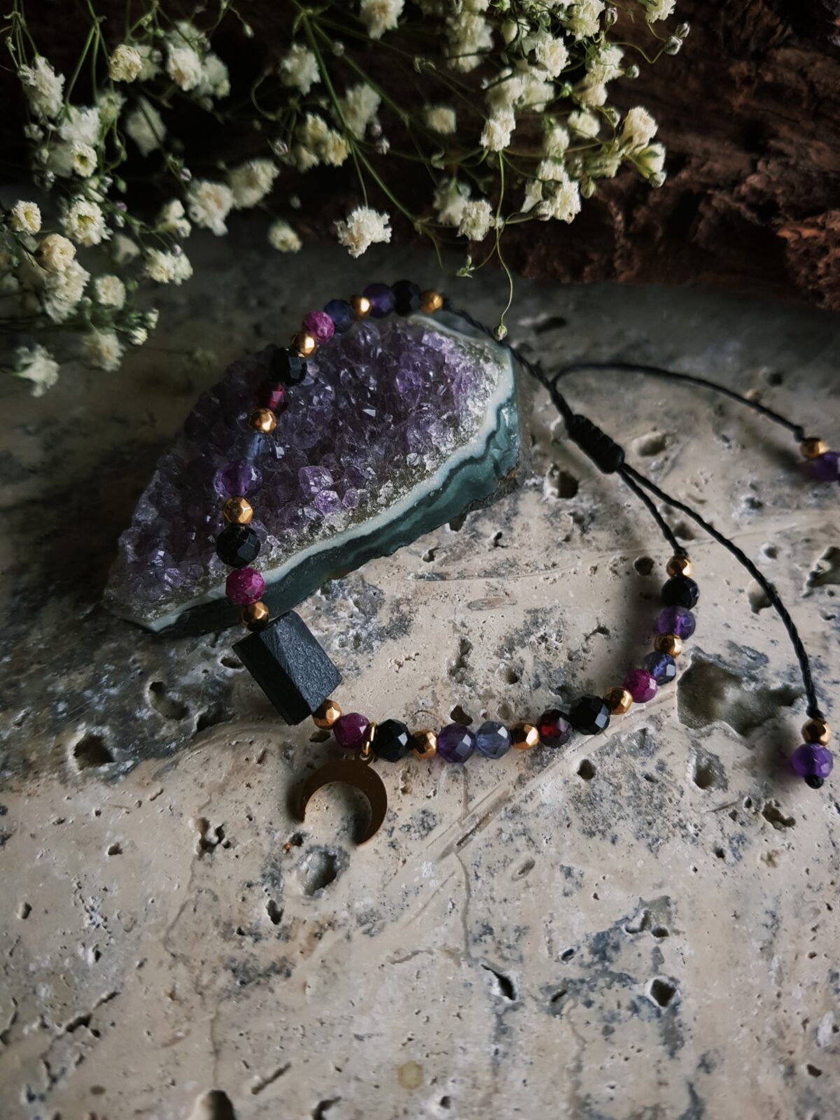 Bransoletka "Strażniczka z Kosmosu" - Turmalin, Iolit, Ametyst, Rubin, Granat, Onyks - obrazek 14