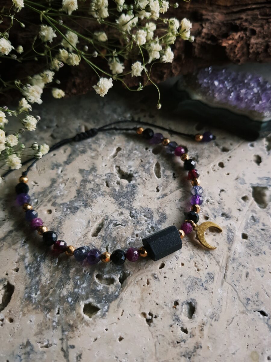 Bransoletka "Strażniczka z Kosmosu" - Turmalin, Iolit, Ametyst, Rubin, Granat, Onyks - obrazek 9