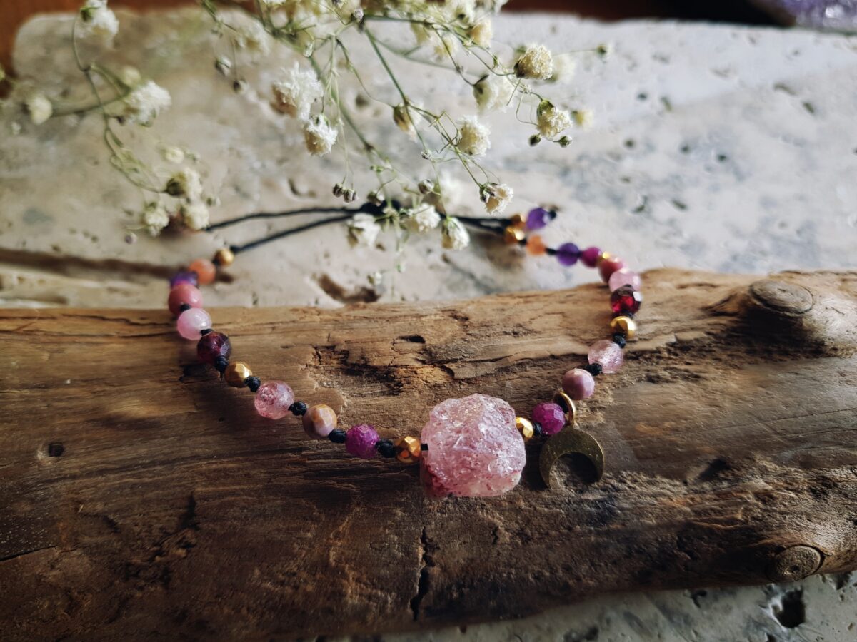 Bransoletka "Kochać"- Kwarc truskawkowy, Rubin, Fosfosyderyt, Granat, Rodonit, Ametyst, Kamień słoneczny - obrazek 3