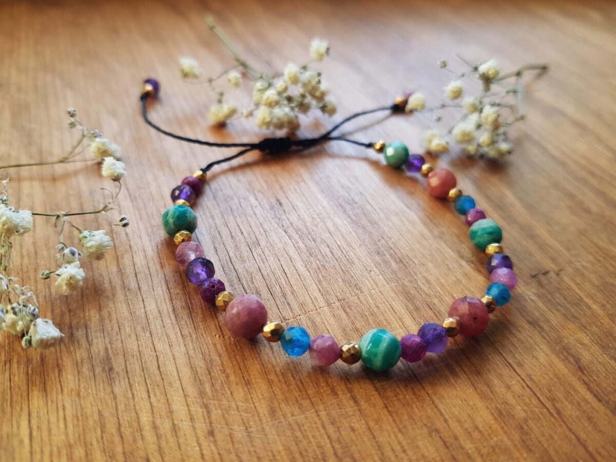 Bransoletka "Ukochiwanie" - Rodochrozyt, Amazonit, Apatyt, Rubin, Ametyst, Turmalin różowy - obrazek 4