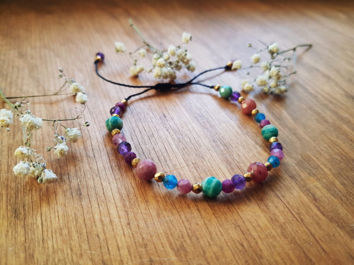 Bransoletka "Ukochiwanie" - Rodochrozyt, Amazonit, Apatyt, Rubin, Ametyst, Turmalin różowy - obrazek 2