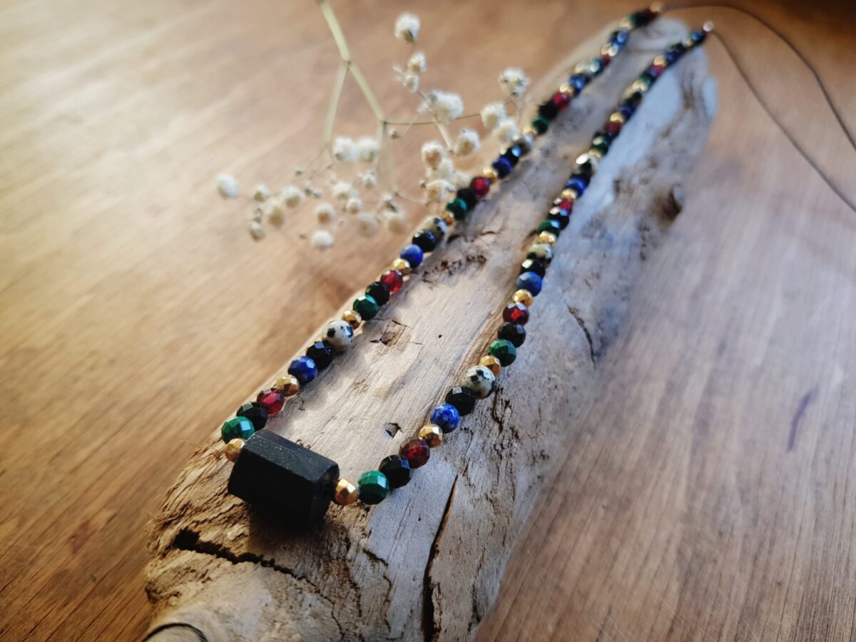 Naszyjnik "Ukojenie" - Turmalin, Granat, Jaspis, Malachit, Lapis lazuli - obrazek 1