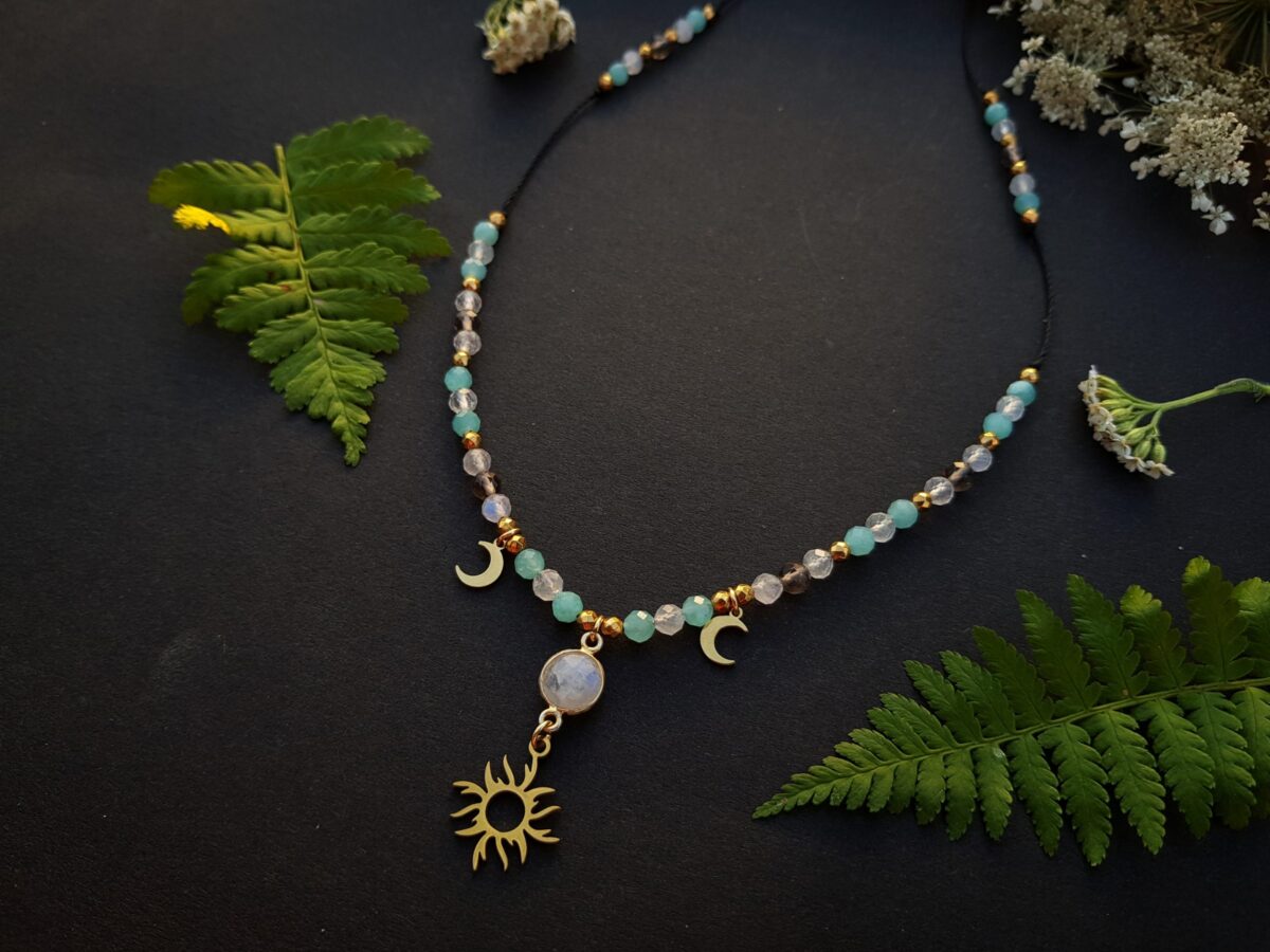 Naszyjnik "Bogini Kobiecości" - Kamień księżycowy, Amazonit, Kwarc dymny