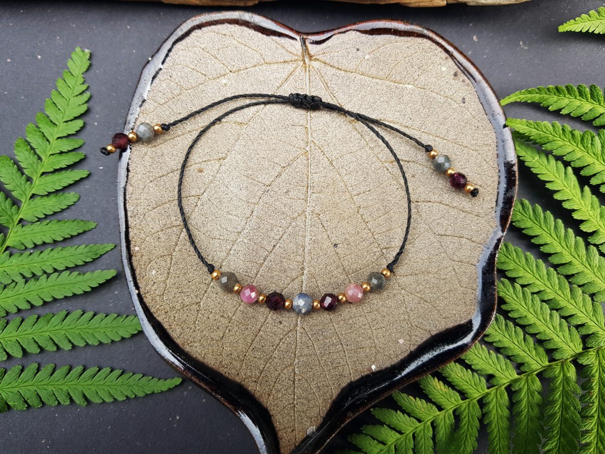 Minimalistyczna bransoletka "Harmonia" - Szafir, Granat, Turmalin różowy, Labradoryt - obrazek 7