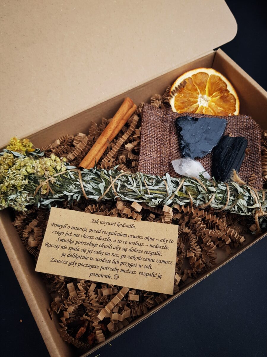 Mini Box Ochronny - Bransoletka z Turmalinami, Minerały w woreczku, Smużka kadzidlana - obrazek 5