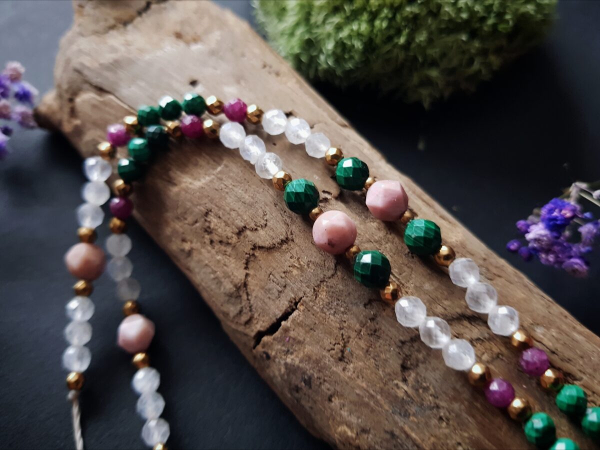 Naszyjnik "Zmysłowa Kobiecość"- Rubin, Kamień księżycowy, Malachit, Rodonit - obrazek 13