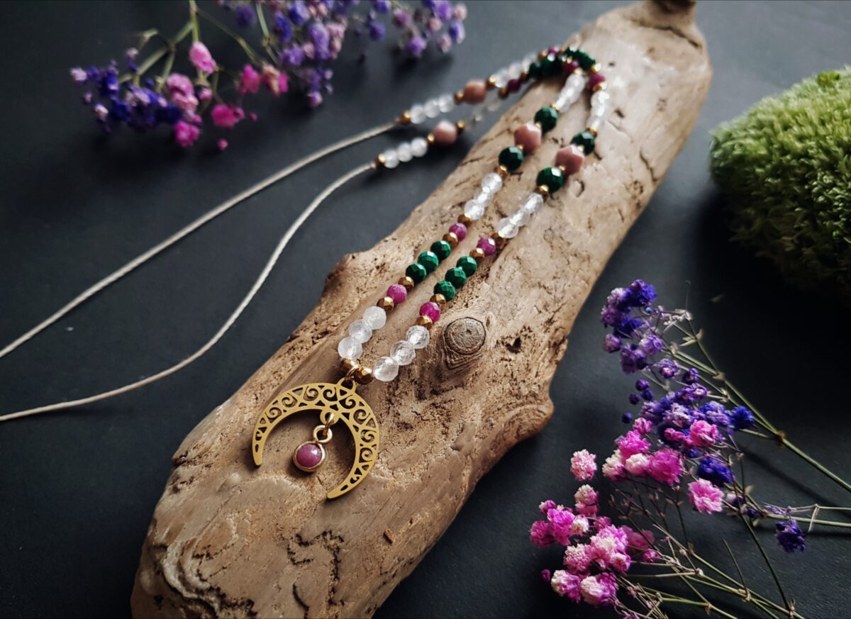 Naszyjnik "Zmysłowa Kobiecość"- Rubin, Kamień księżycowy, Malachit, Rodonit