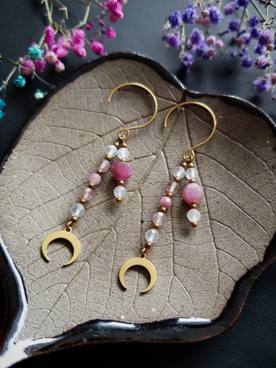Kolczyki "Kochaj siebie" - Kamień księżycowy, Turmalin różowy, Kwarc truskawkowy, - obrazek 2