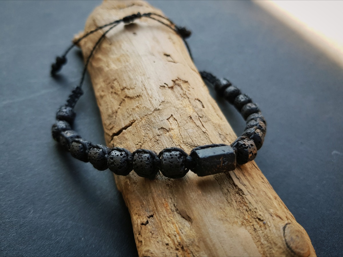 Bransoletka Męska "Ochrona i Przepływ" - Turmalin, Lawa wulkaniczna